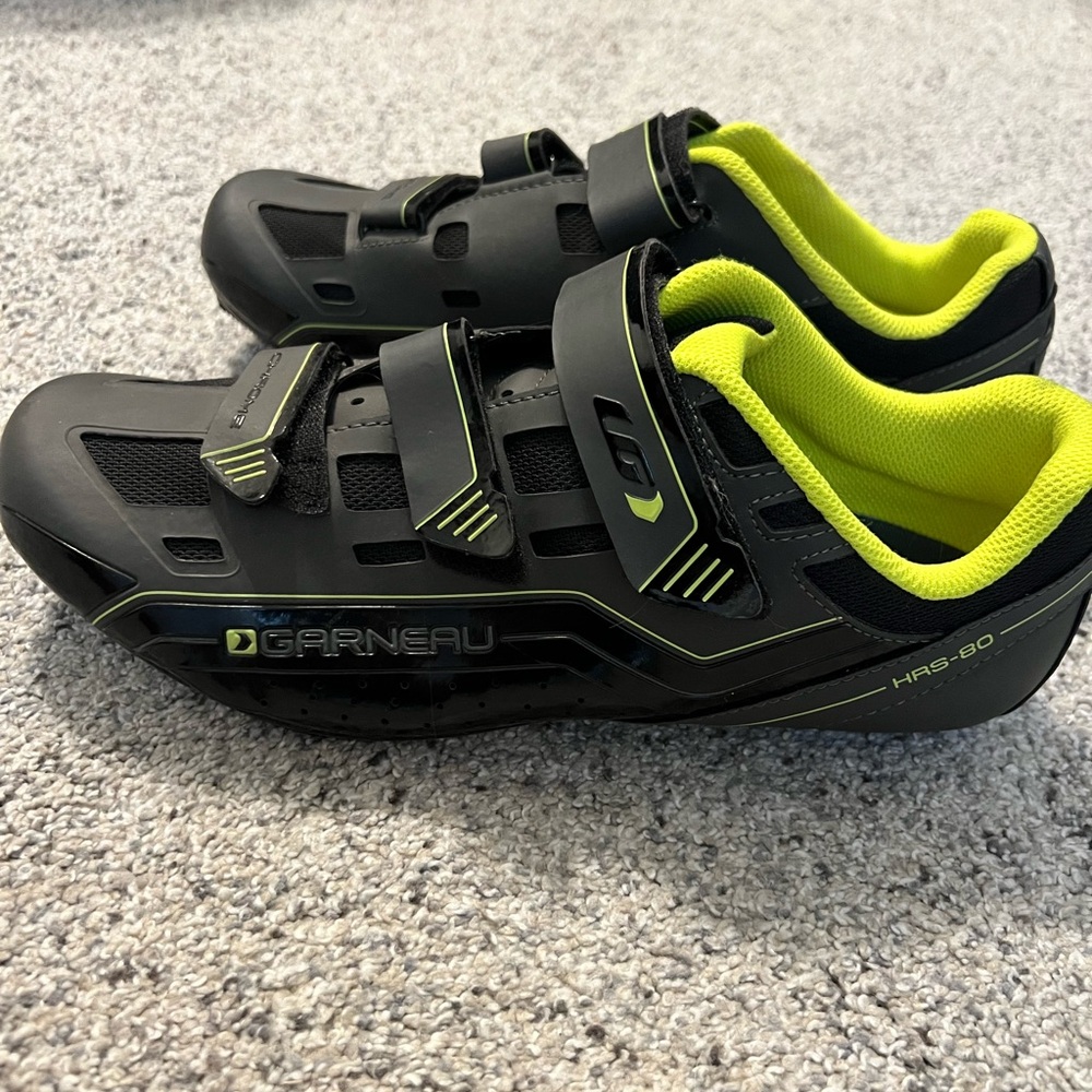 Men’s Louis Garneau Cycling Shoes size 10